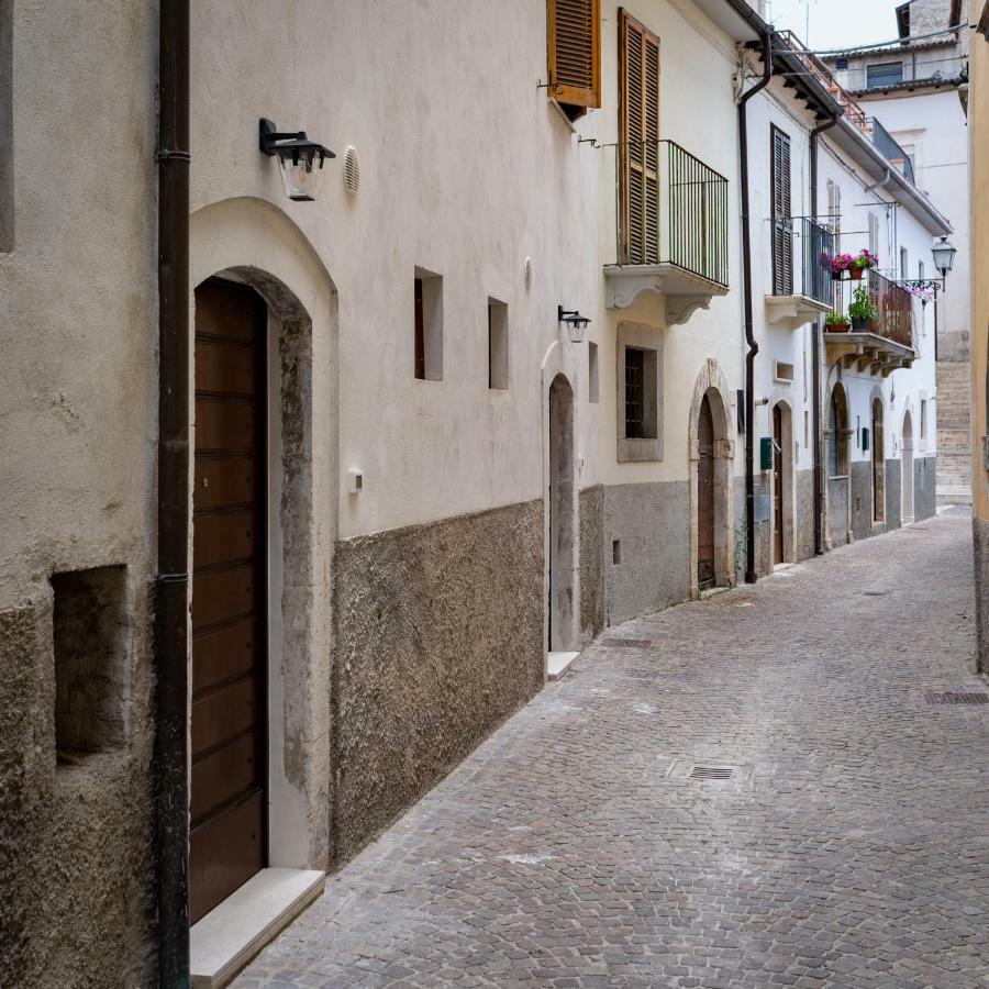 Casa Concerie Quattro Sulmona Exterior foto